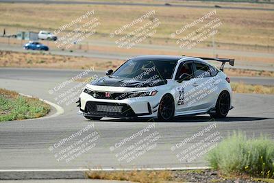 media/Jun-01-2025-VIP Trackdays (Sun) [[b20349723e]]/A Group/Session 1 (Turn 4)/